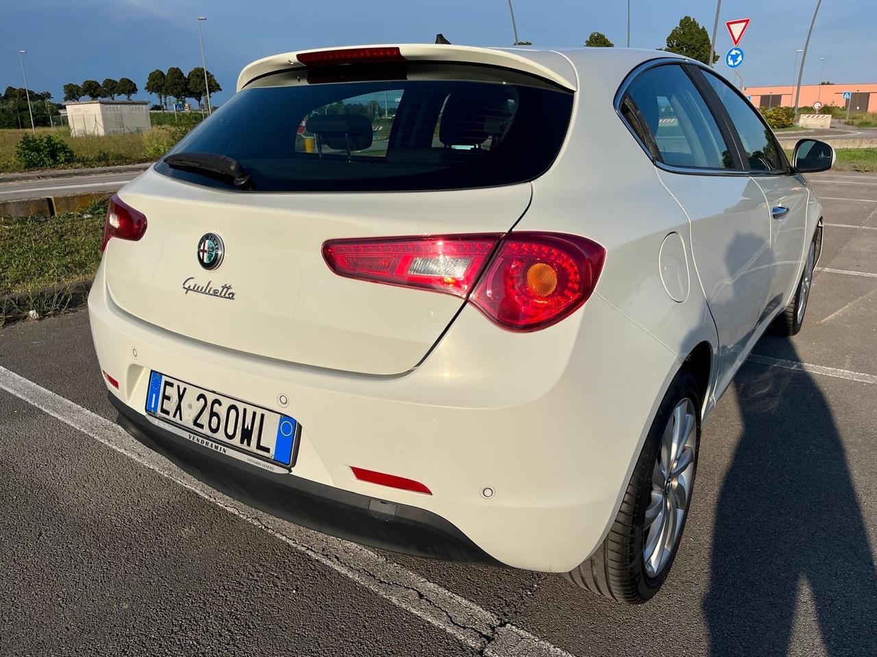 Alfa Romeo Giulietta 1.6 JTDm-2 120 CV Progression