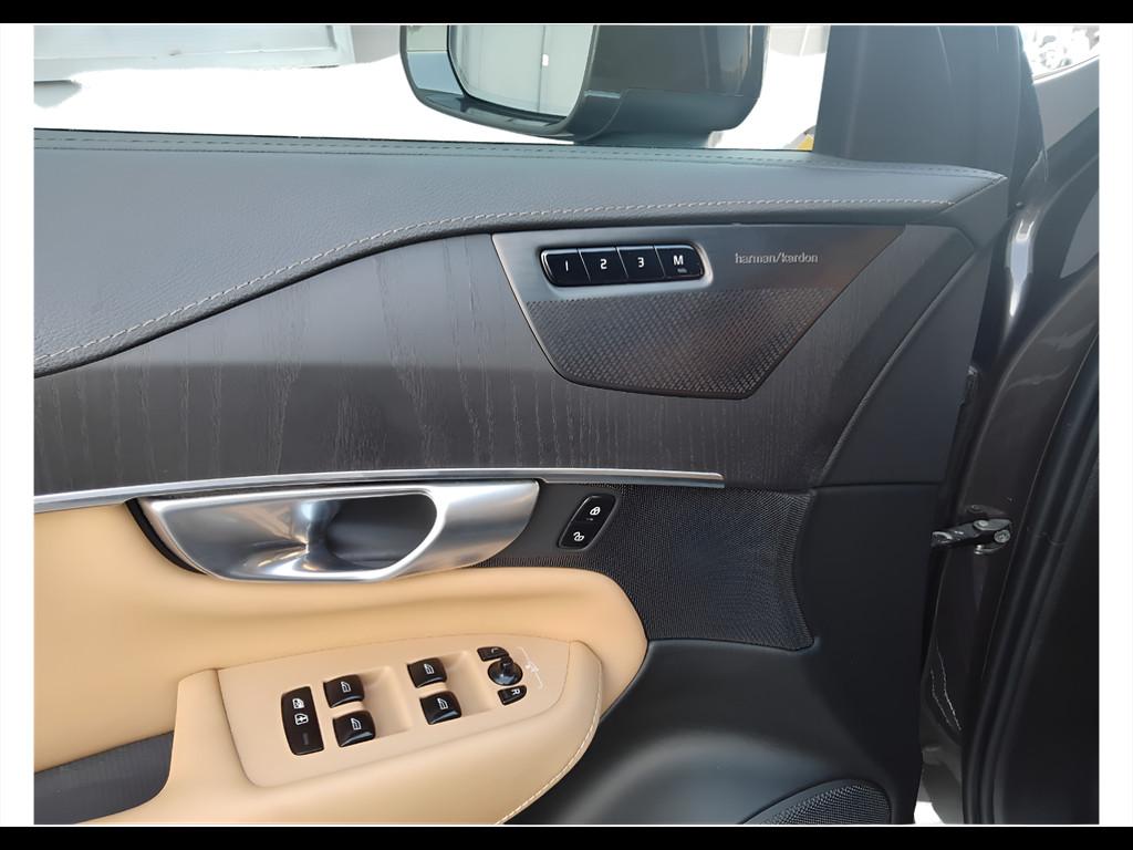 VOLVO XC90 II 2015 - XC90 2.0 b5 Plus Bright awd 7p.ti auto