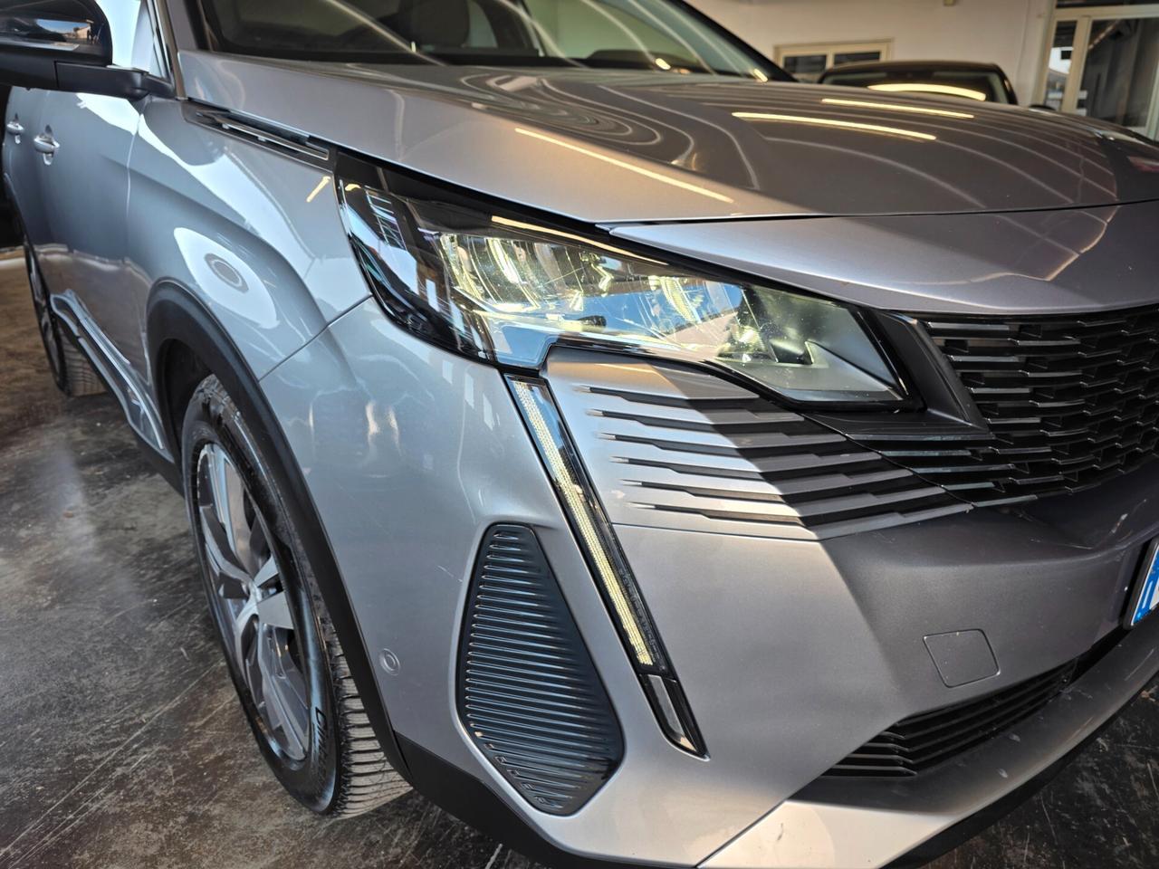 Peugeot 3008 BlueHDi 130 S&S EAT8 Allure