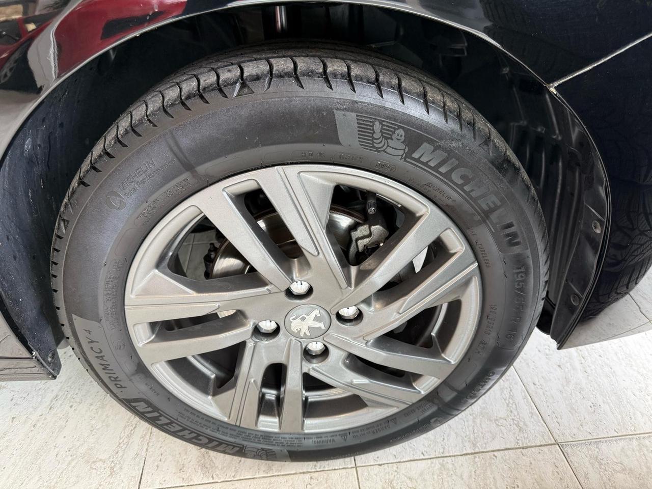 Peugeot 208 PureTech 75 Stop&Start 5 porte Active Pack