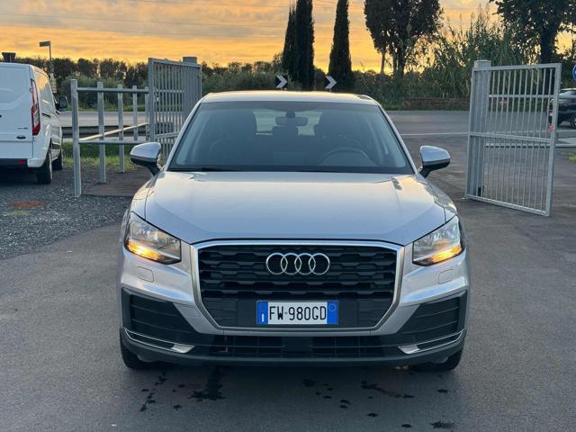 AUDI Q2 30 TDI Business