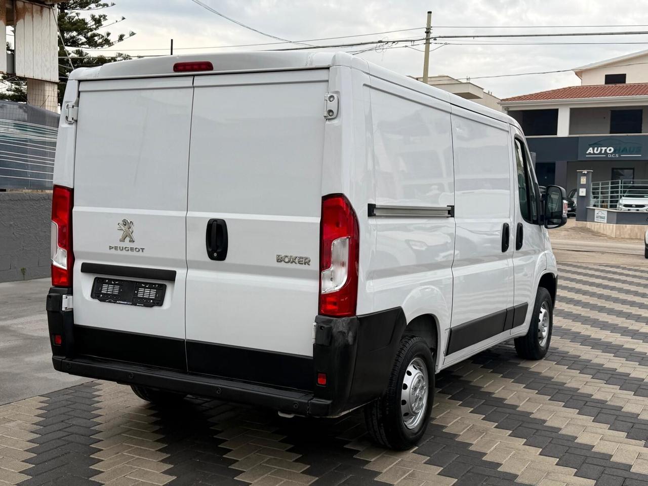 Peugeot Boxer 330 2.2 Diesel 140 cv L1H1