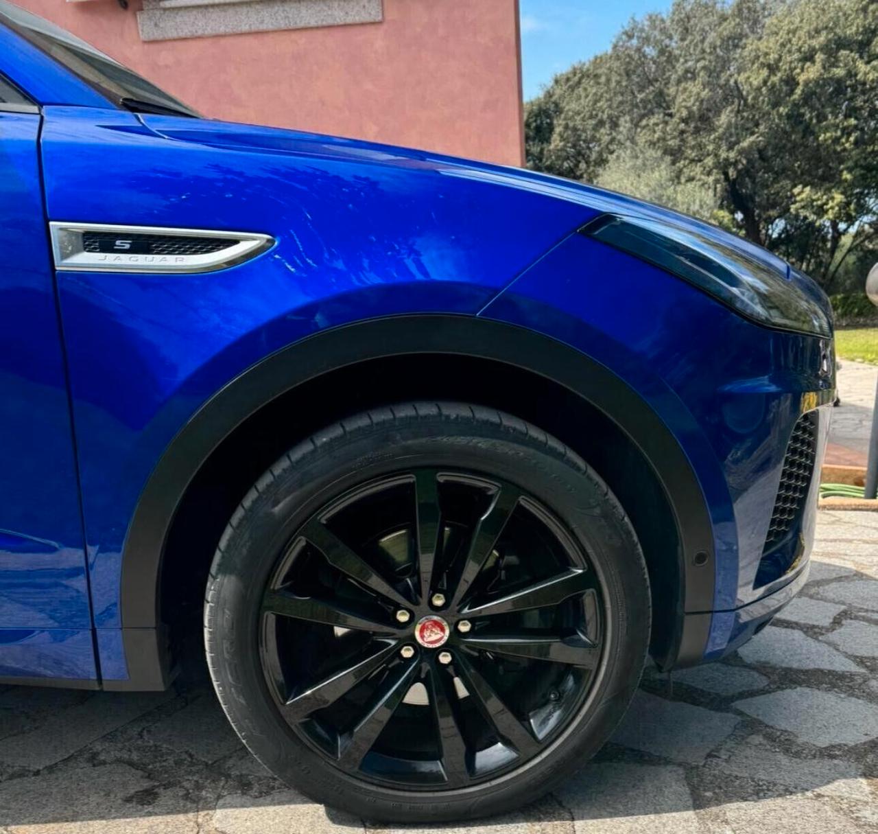 Jaguar E-Pace 2.0D 180 CV AWD aut. R-Dynamic S