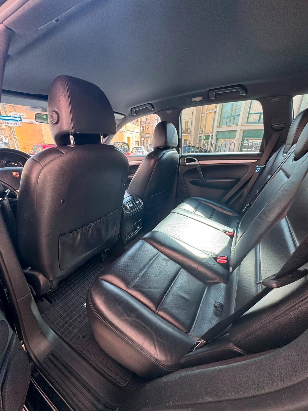 Porsche Cayenne 3.0 v6 Diesel 239 cv, FULL OPTIONAL, CATENA ESEGUITA, ALLESTIMENTO TURBO, UNICA