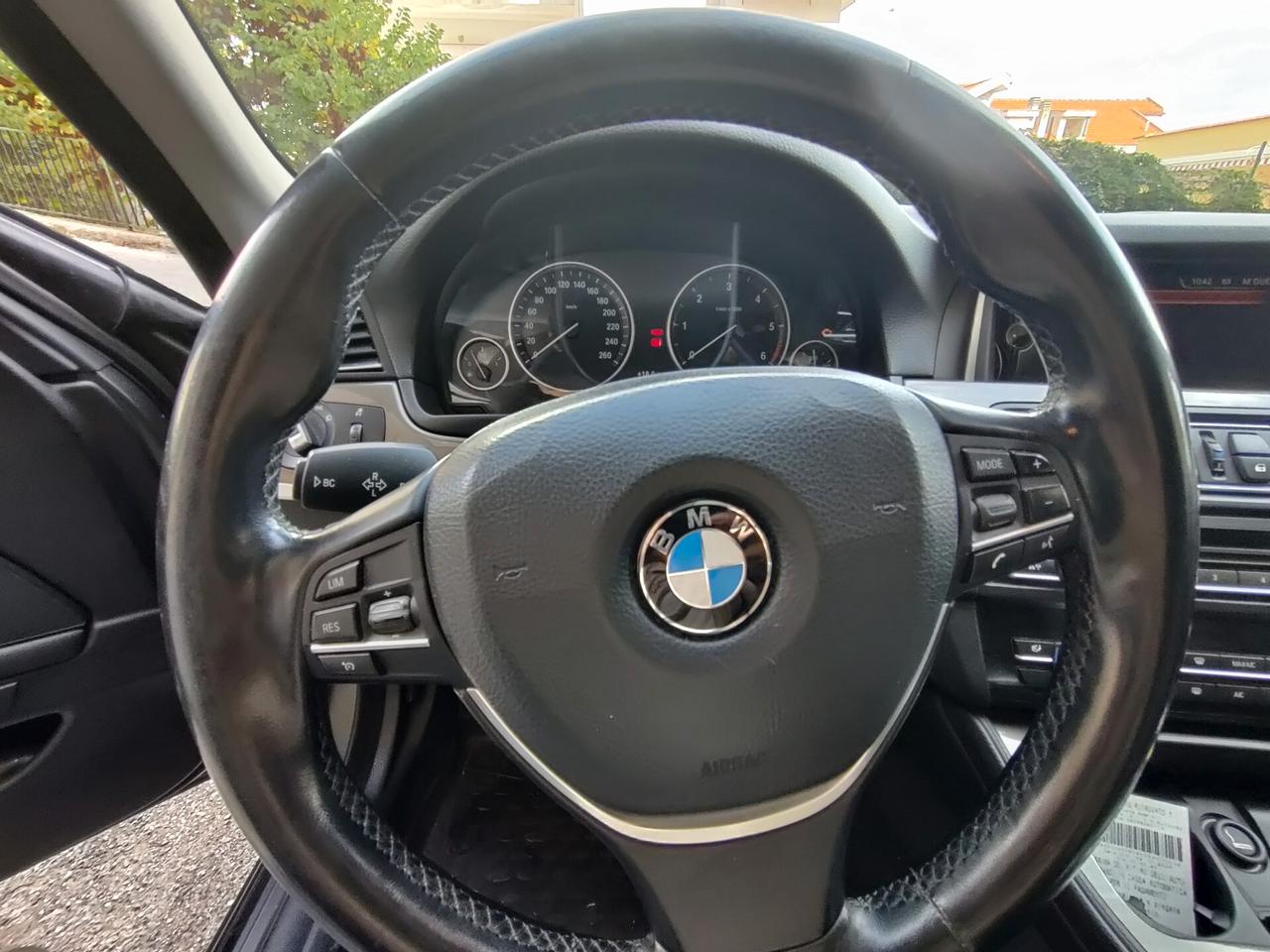 Bmw 520 525d xDrive Touring Luxury
