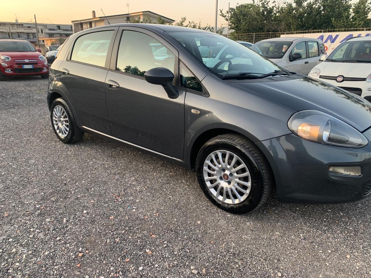 Fiat Punto 1.3 Multijet 95cv 5p - 2012