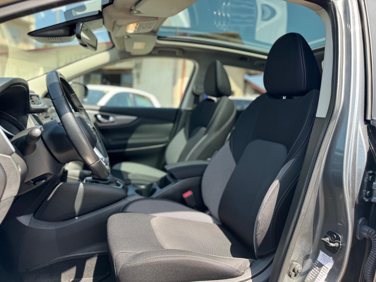 Nissan Qashqai 1.6 dCi 2WD XTronic Tekna