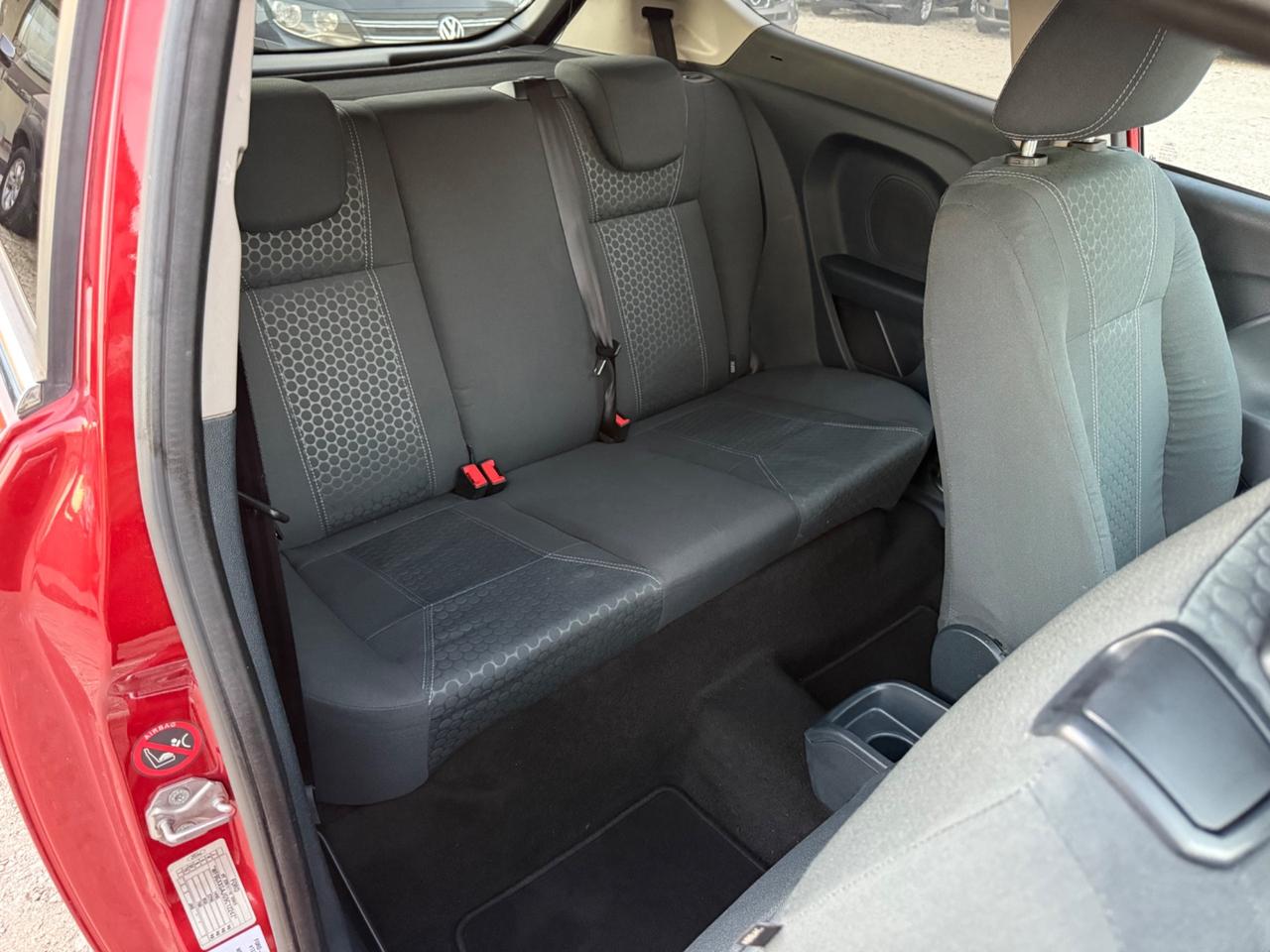 Ford Fiesta 1.4 3 porte Bz.- GPL Titanium UNICO PROP