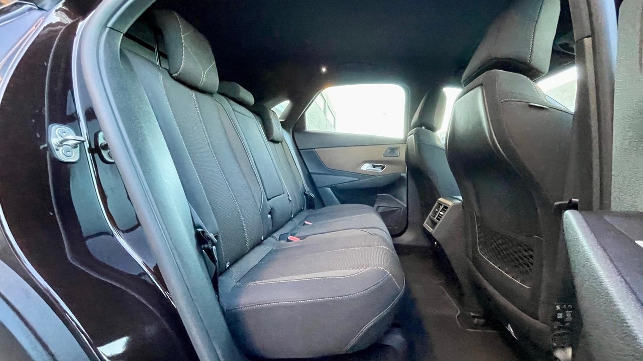 DS7 CROSSBACK 1.5 BLUEHDI GRANDI CHICH 130CV - FULL LED, VIRTUAL COCKPIT, NEOPATENTATI