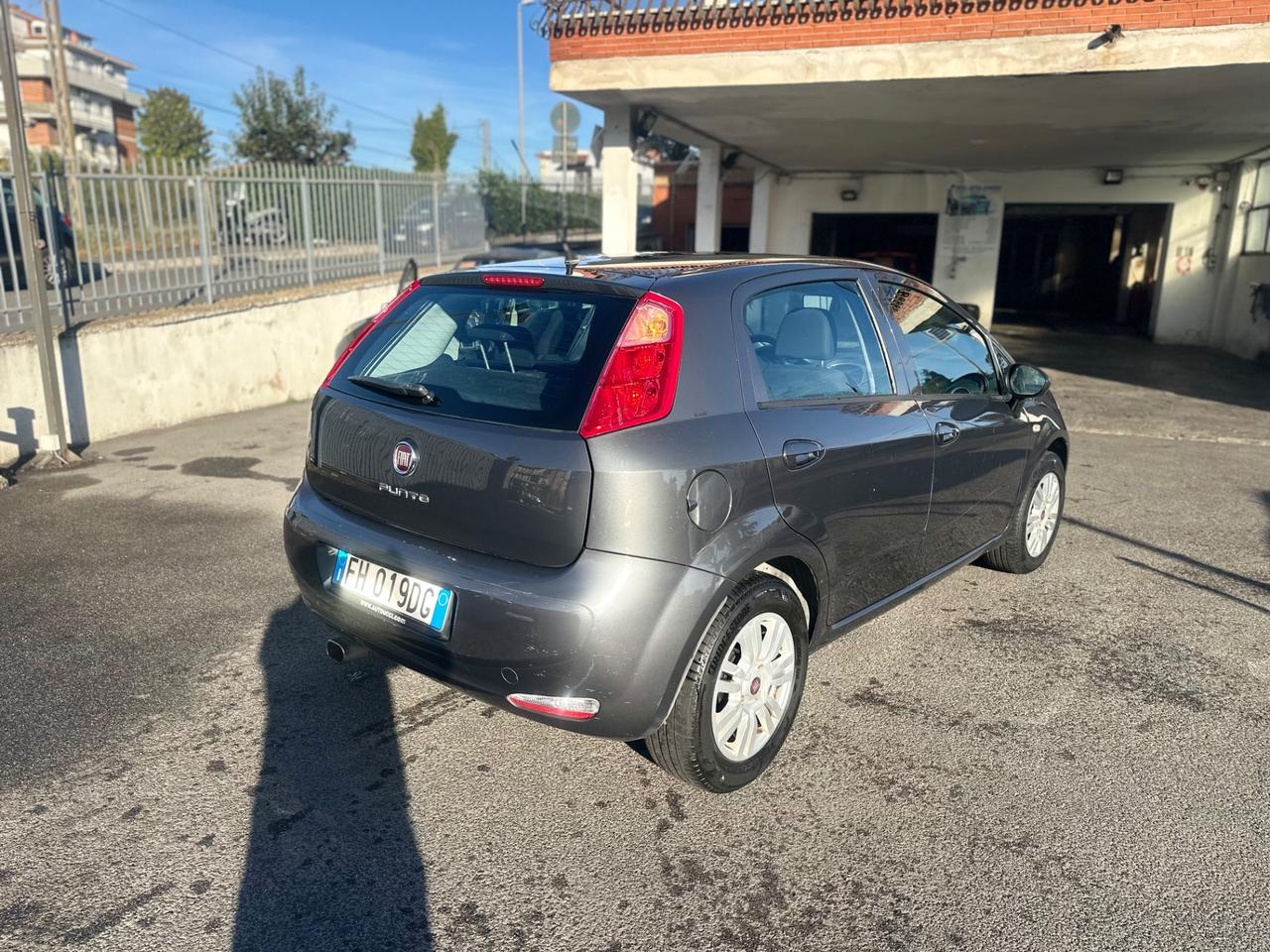 Fiat Punto 1.4 8V 5 porte Easypower Lounge