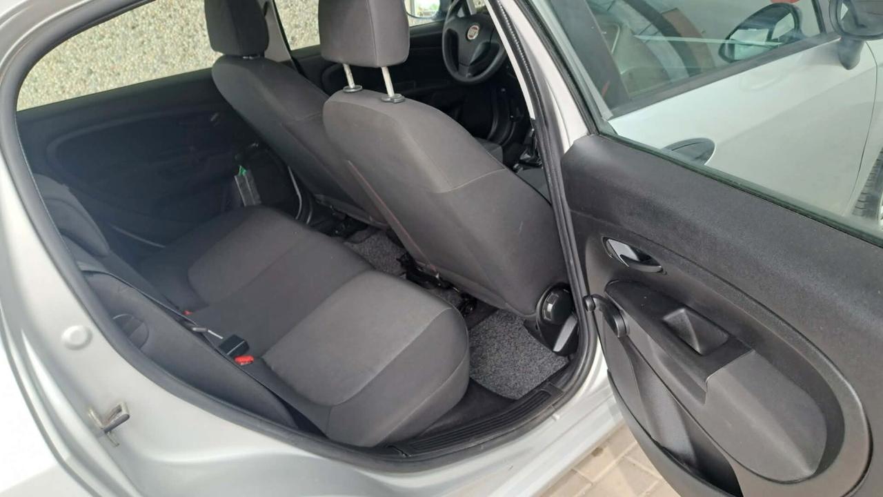 Fiat Punto 1.4 S&S 8V 5 porte Lounge