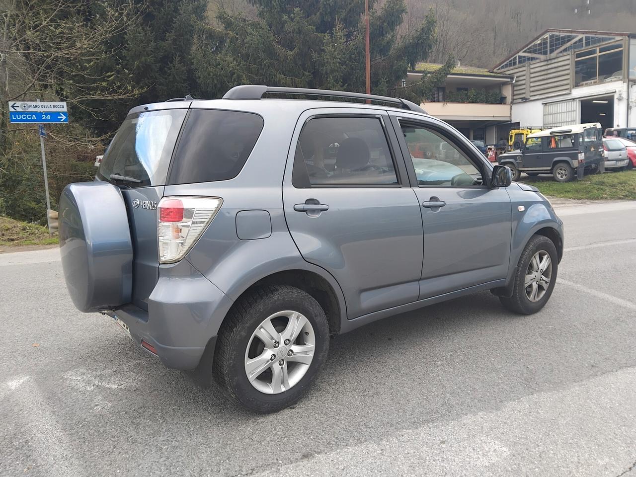 Daihatsu Terios 1.5 4WD con blocco differenziale
