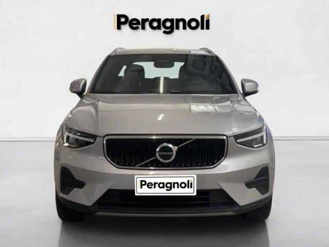 VOLVO XC40 B3 CORE AUTOMATICA