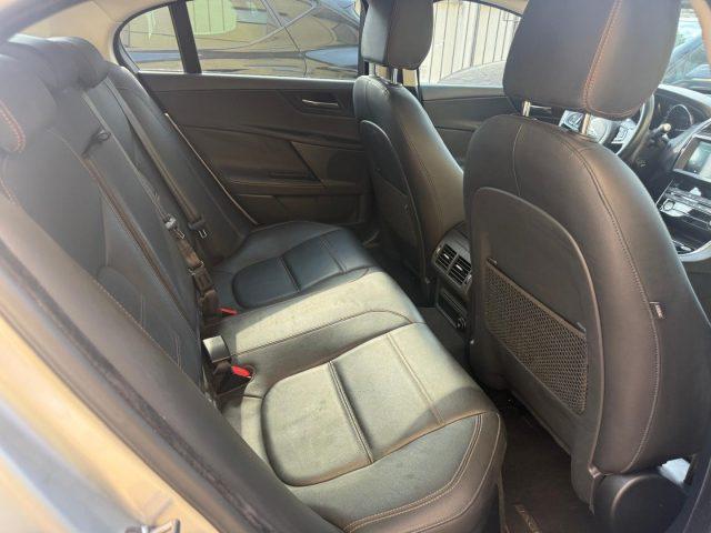JAGUAR XE 2.0 D 180 CV aut. Portfolio
