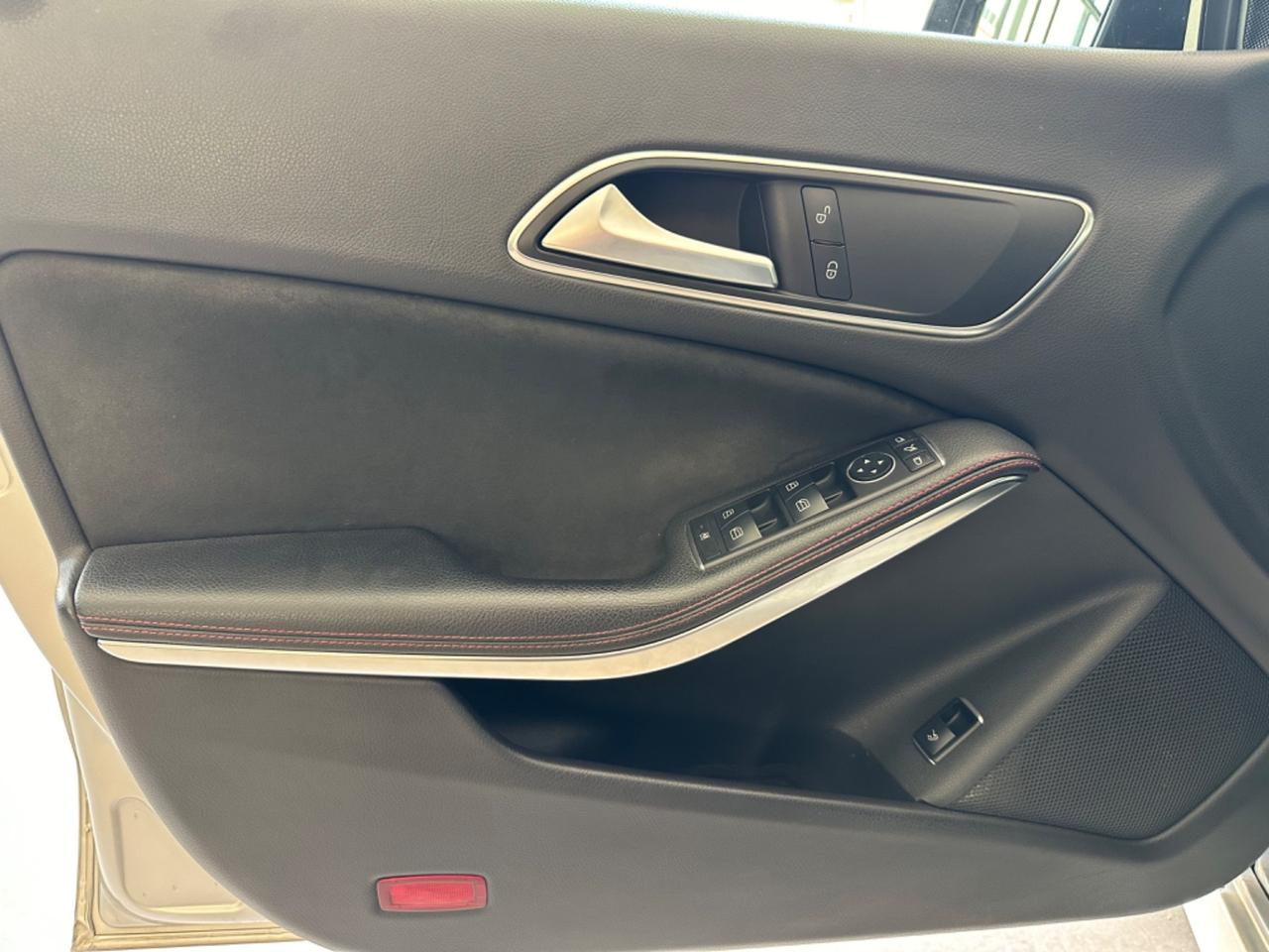 Mercedes-benz CLA 200 d Automatic Premium 2017