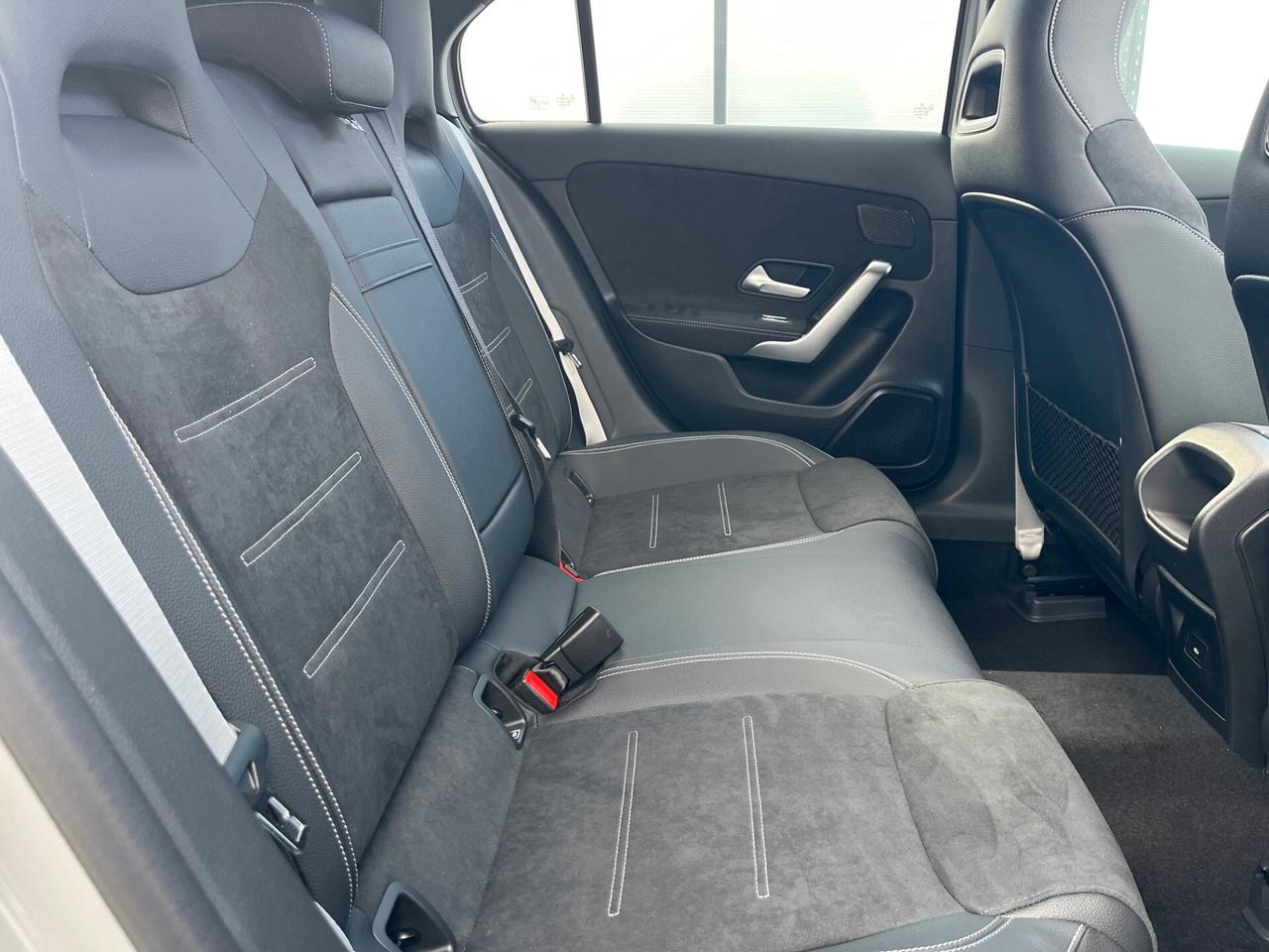 Mercedes-benz A 200 d Automatic AMG Line Premium