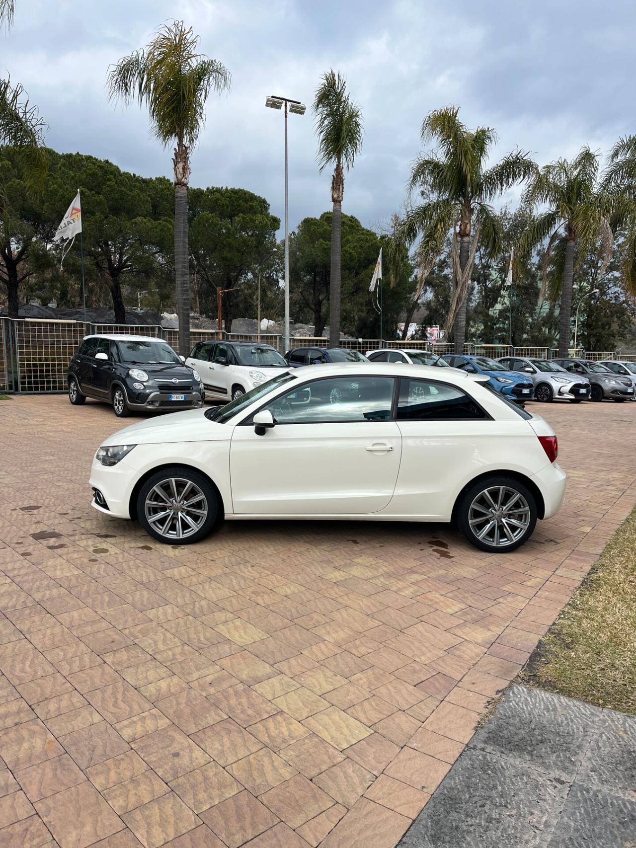 Audi A1 1.6 TDI 105 CV Attraction