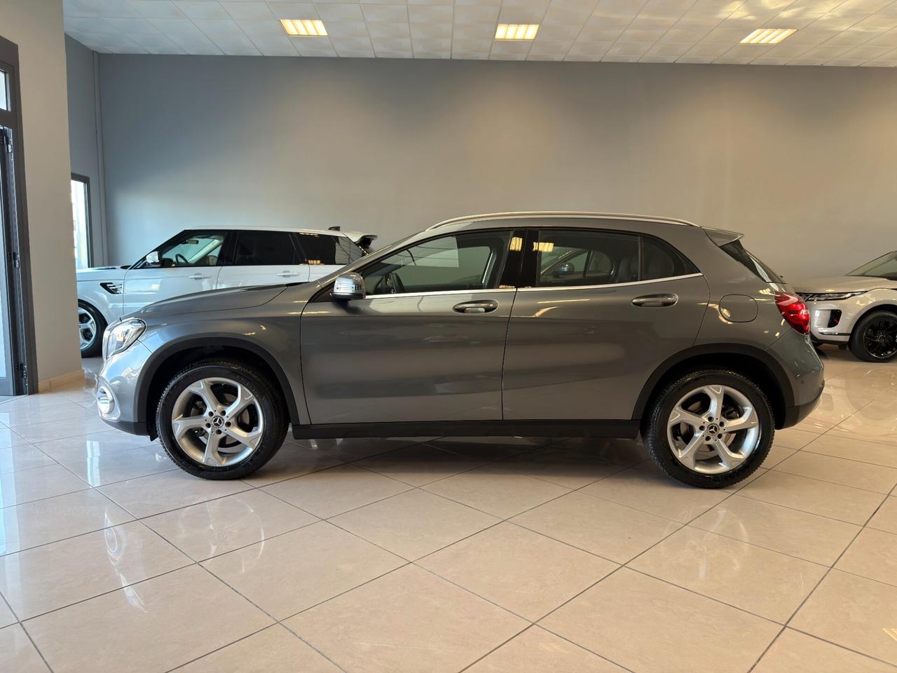 Mercedes-benz GLA 180 d Automatic Premium