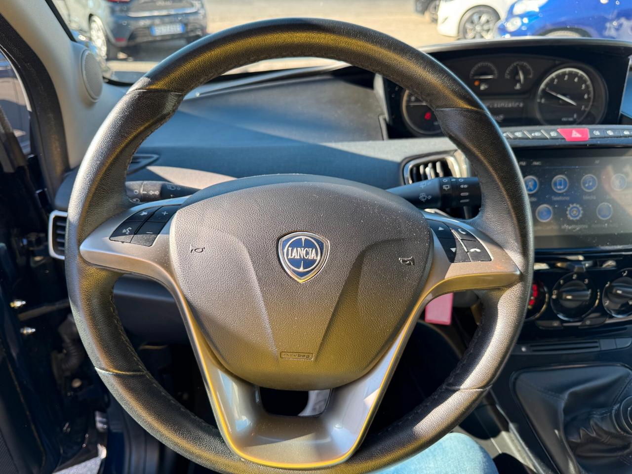 Lancia Ypsilon 1.2 GPL ECOCHIC 2020 FARI LED