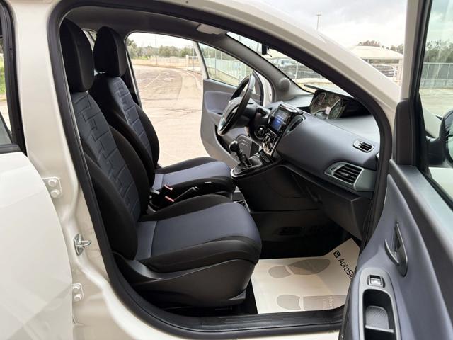 LANCIA Ypsilon 1.0 FireFly 5 porte S&S Hybrid Gold 5 posti