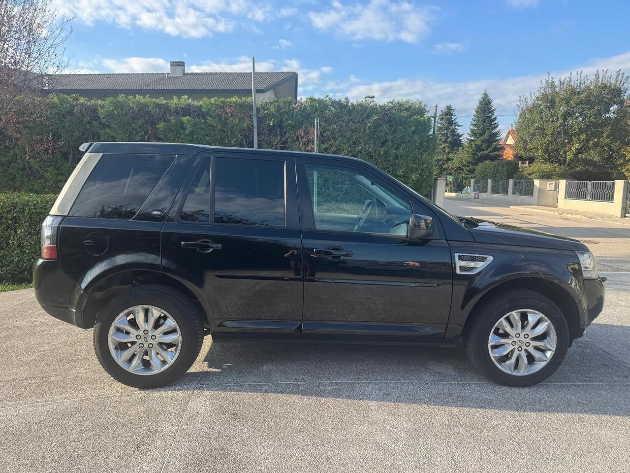 LAND ROVER FREELANDER 2 2.2 TD4 HSE LUXURY 4X4 AUTOMATICA – 2014