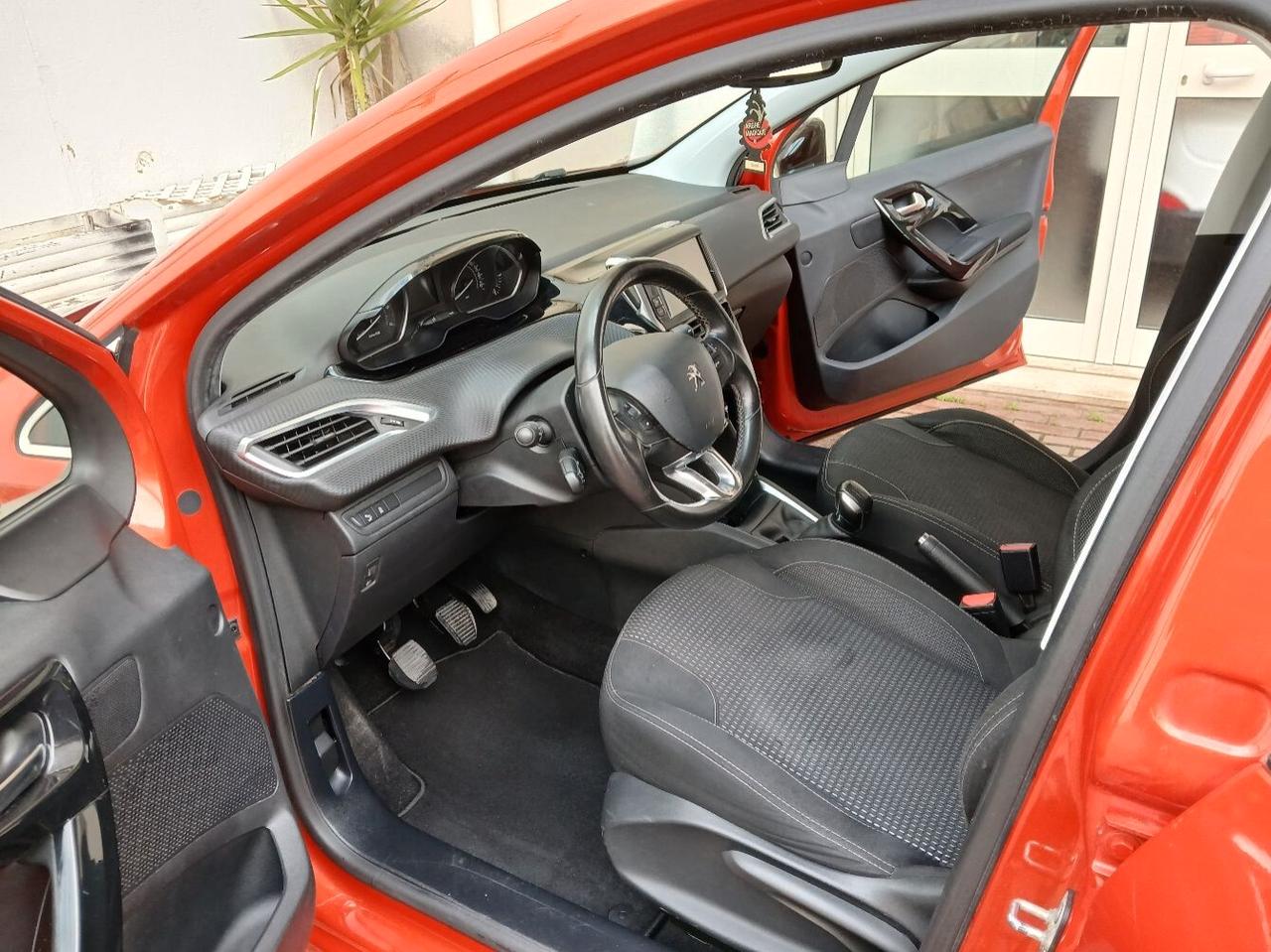 Peugeot 208 Diesel Allure