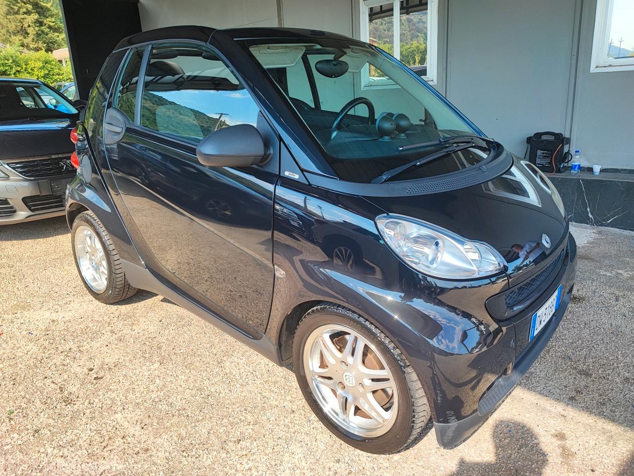 Smart ForTwo 1000 62 kW cabrio passion