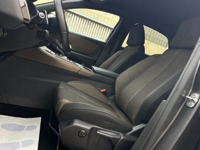 DS AUTOMOBILES DS 7 Crossback 1.5BlueHDi 130 Aut. Prestige