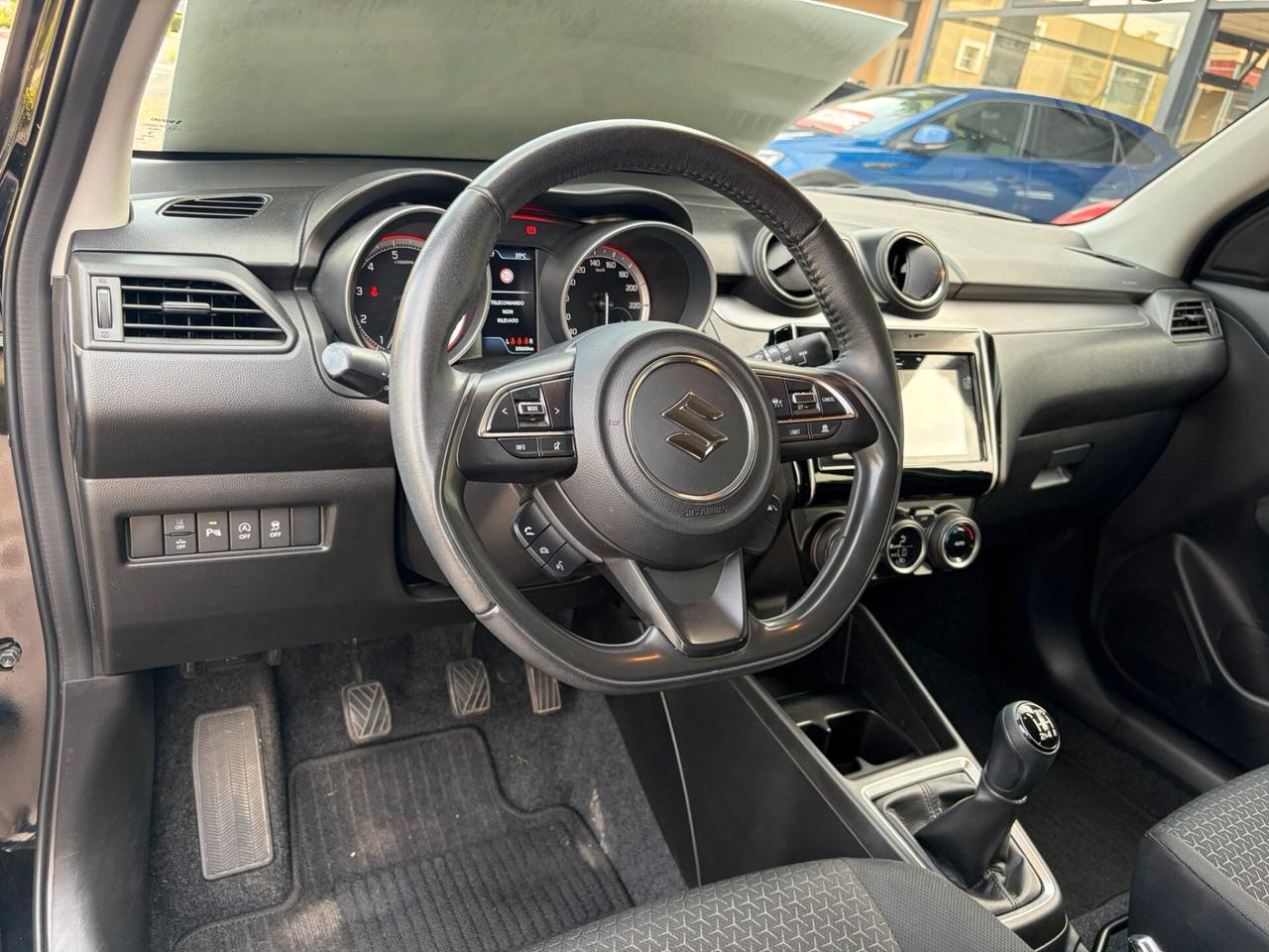 Suzuki Swift 1.2 Hybrid 4WD AllGrip Top