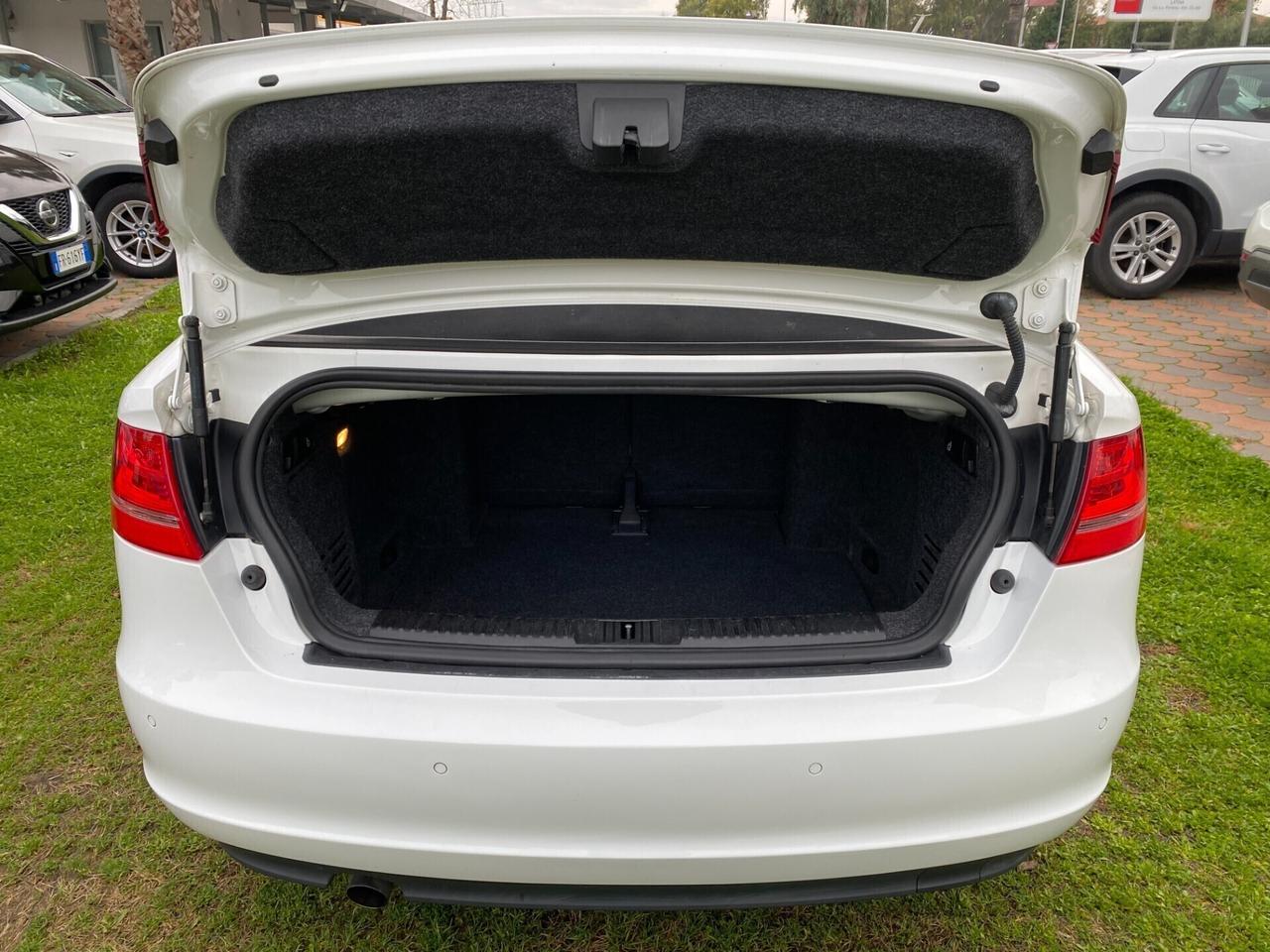 AUDI - A3 Cabrio - 1.6 TDI CR F.AP. Ambition - FIN