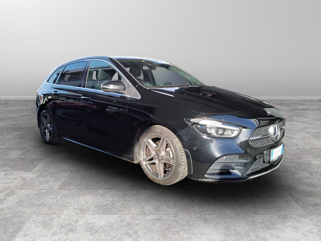 Mercedes-Benz Classe B - W247 2023 - B 180 AMG Line Advanced Plus auto