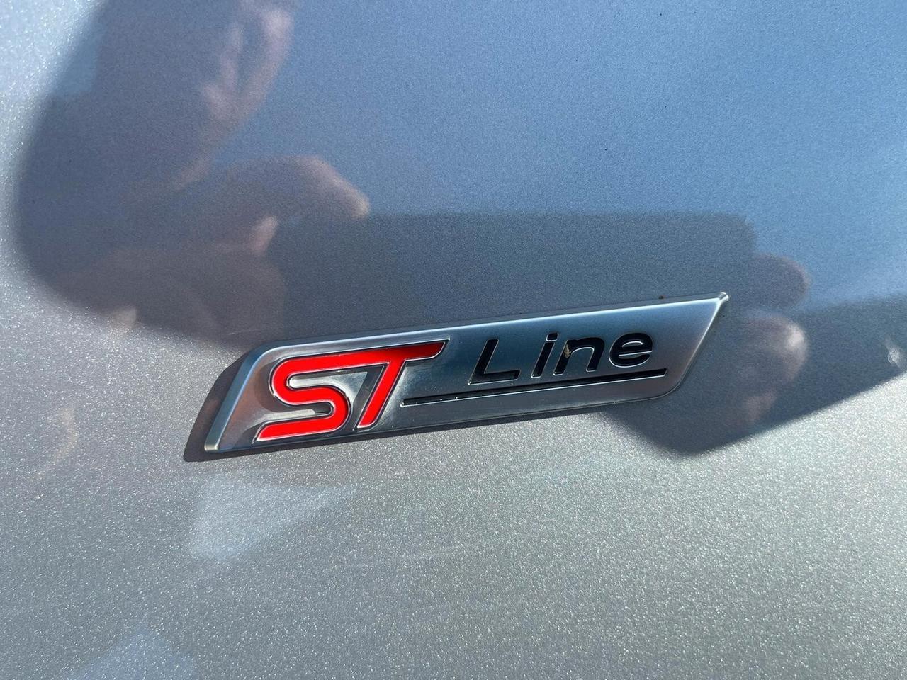 Ford Puma 1.5 CDI EcoBlue 120 CV ST-LINE Design NAVI, XENON FULL LED, CAMERA, TEMPOMAT, CERCHI, GARANTITA!