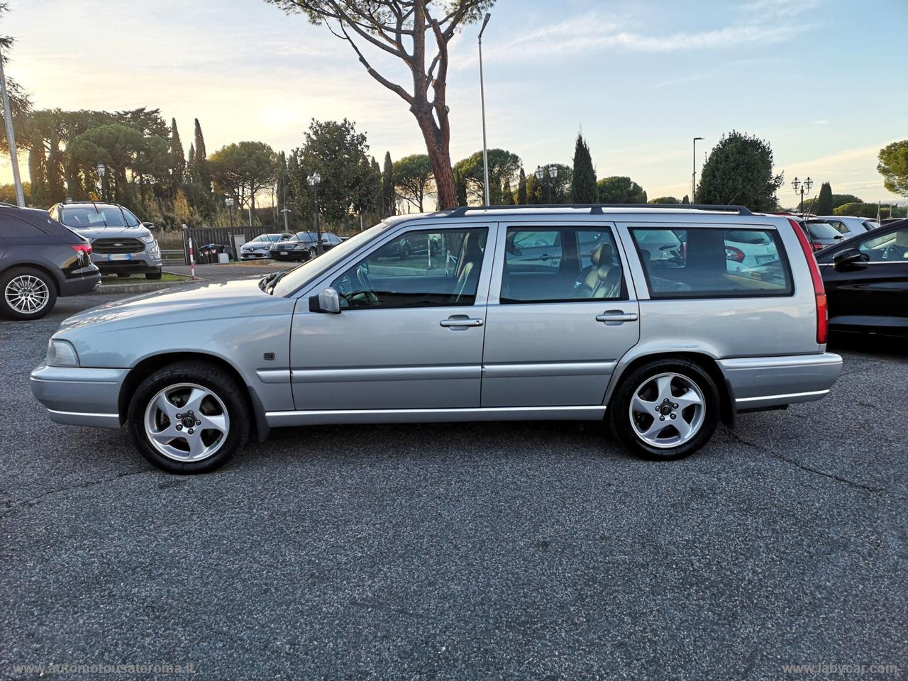 VOLVO V70 2.0I TURBO 20V CAT. T-5 AWD Optima RATE AUTO MOTO SCOOTER