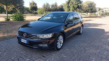 Volkswagen Passat 1.6 diesel 120cv DSG