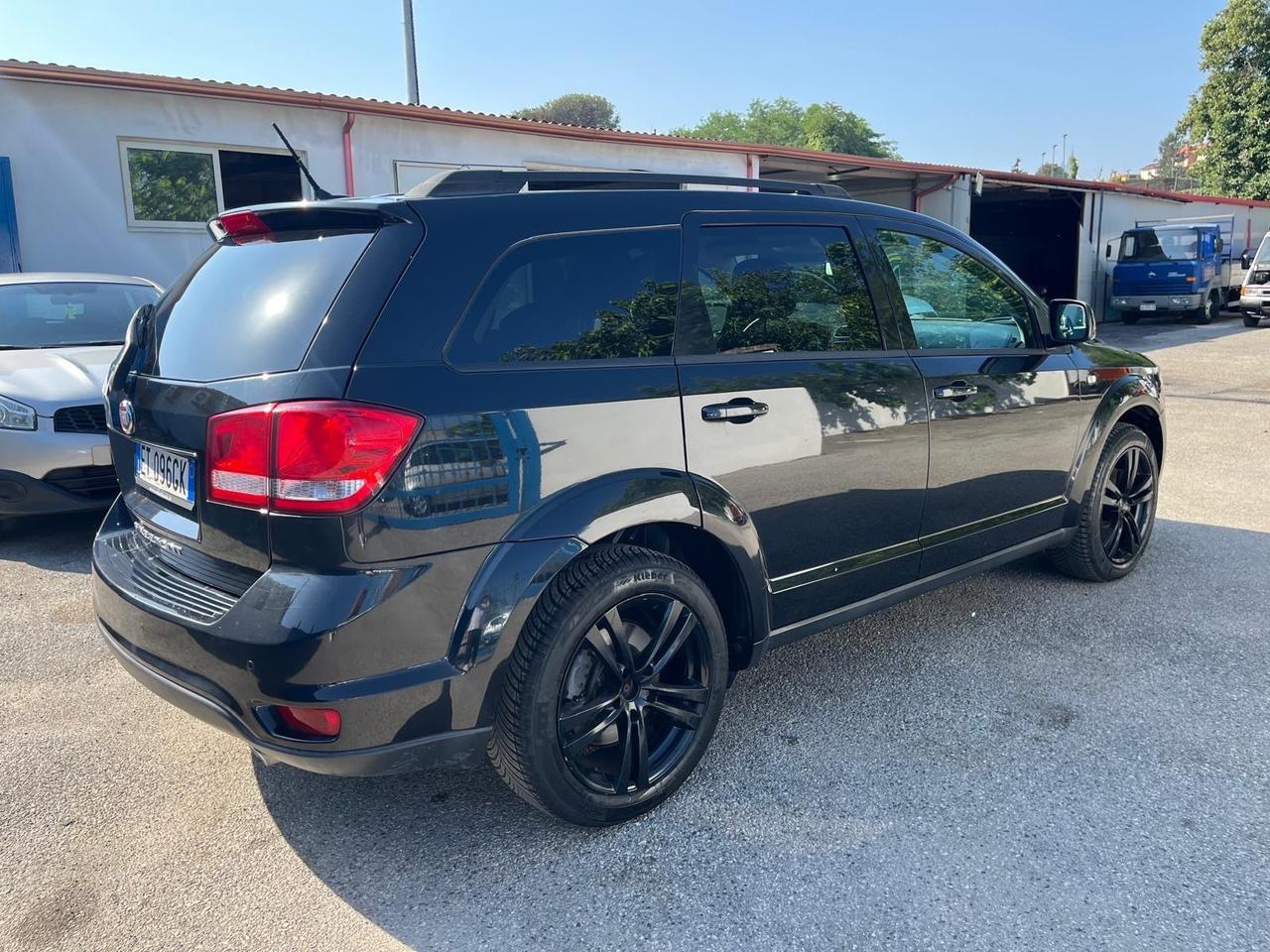 Fiat freemont-2.0 mjt/170 cv -4x4- camb aut-12/2013