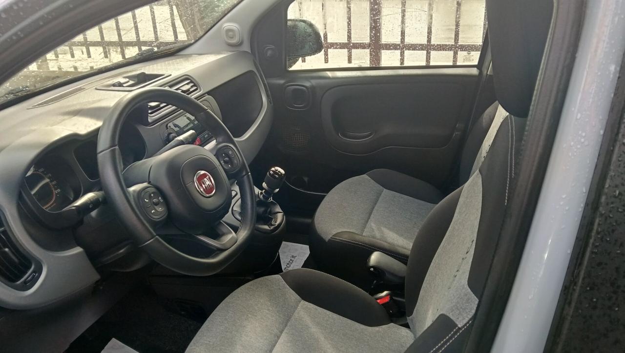 FIAT PANDA 1.2 BENZ- 70.000 KM -PREZZO PROMO!