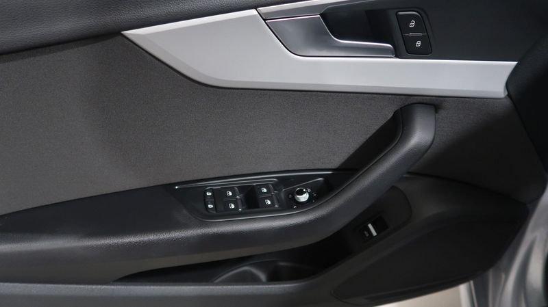 Audi A4 A4 Avant 35 TDI/163 CV S tronic Business Advanced