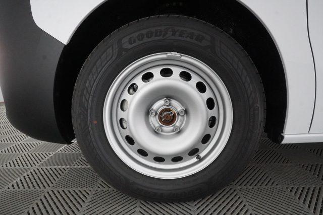 TOYOTA Proace Proace 2.2D 180CV S&S PL-TN Furg. Medium A/T 4p. 1
