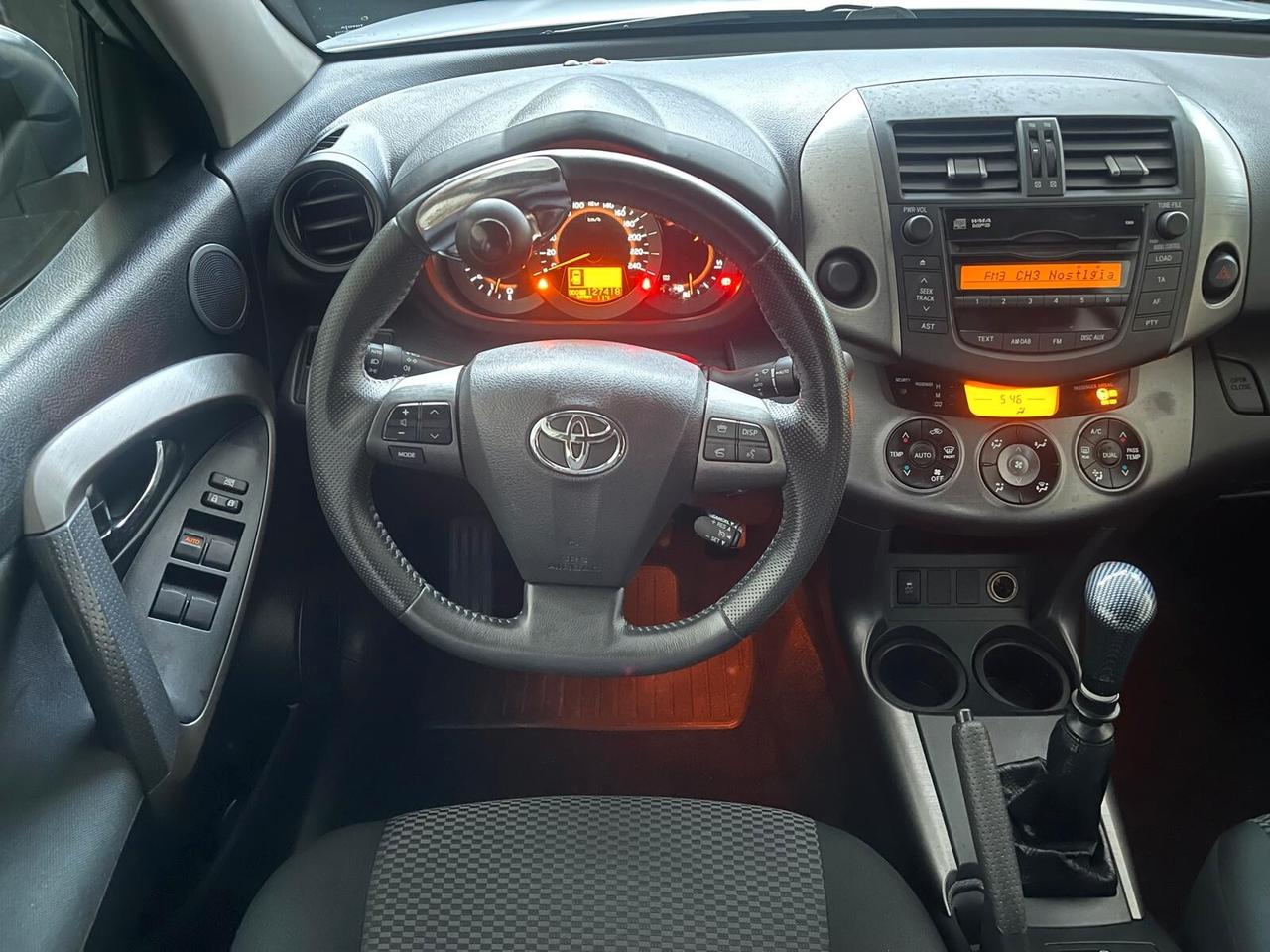 Toyota RAV 4 RAV4 Crossport 2.2 D-4D 150 CV Lounge