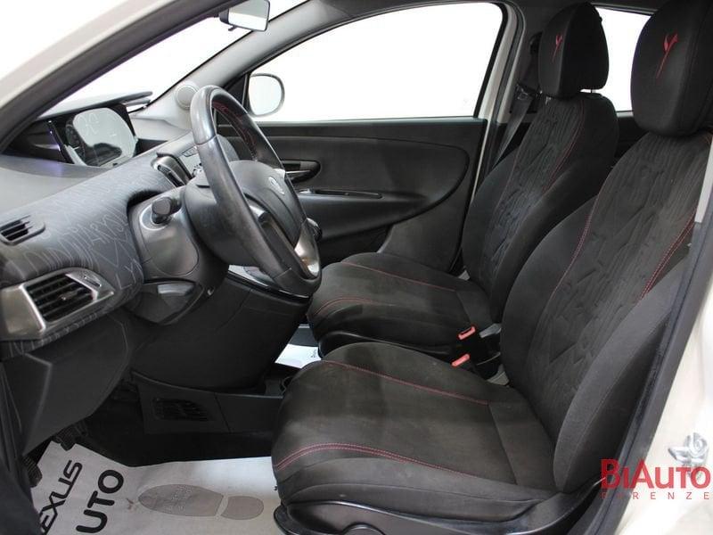Lancia Ypsilon Ypsilon 1.2 69 CV 5 porte Elefantino