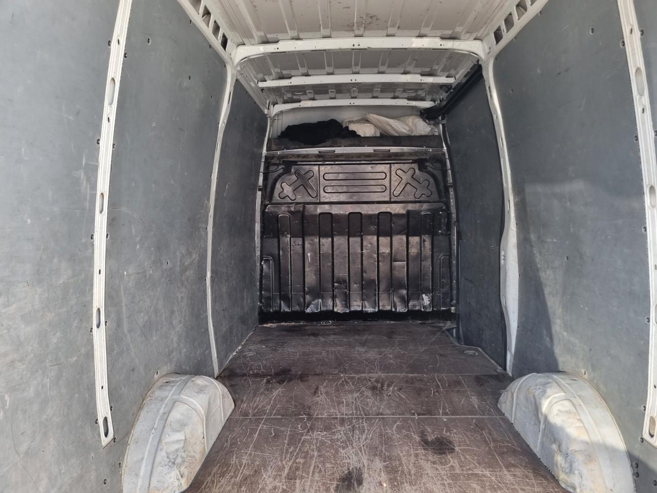 Iveco Daily 35S15V 2.3 HPT PM-TA Furgone