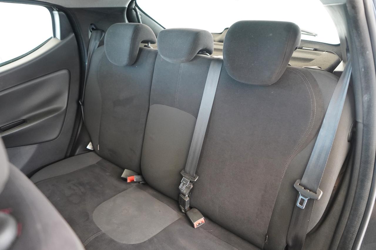 Lancia Ypsilon 1.2 69 CV Silver