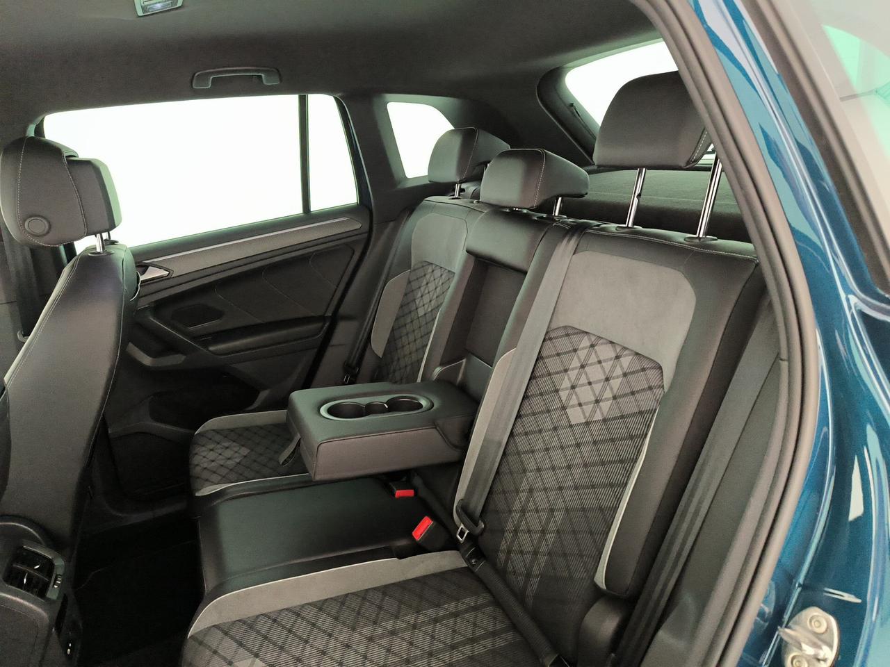 Volkswagen Tiguan 1.5 tsi r-line 150cv dsg