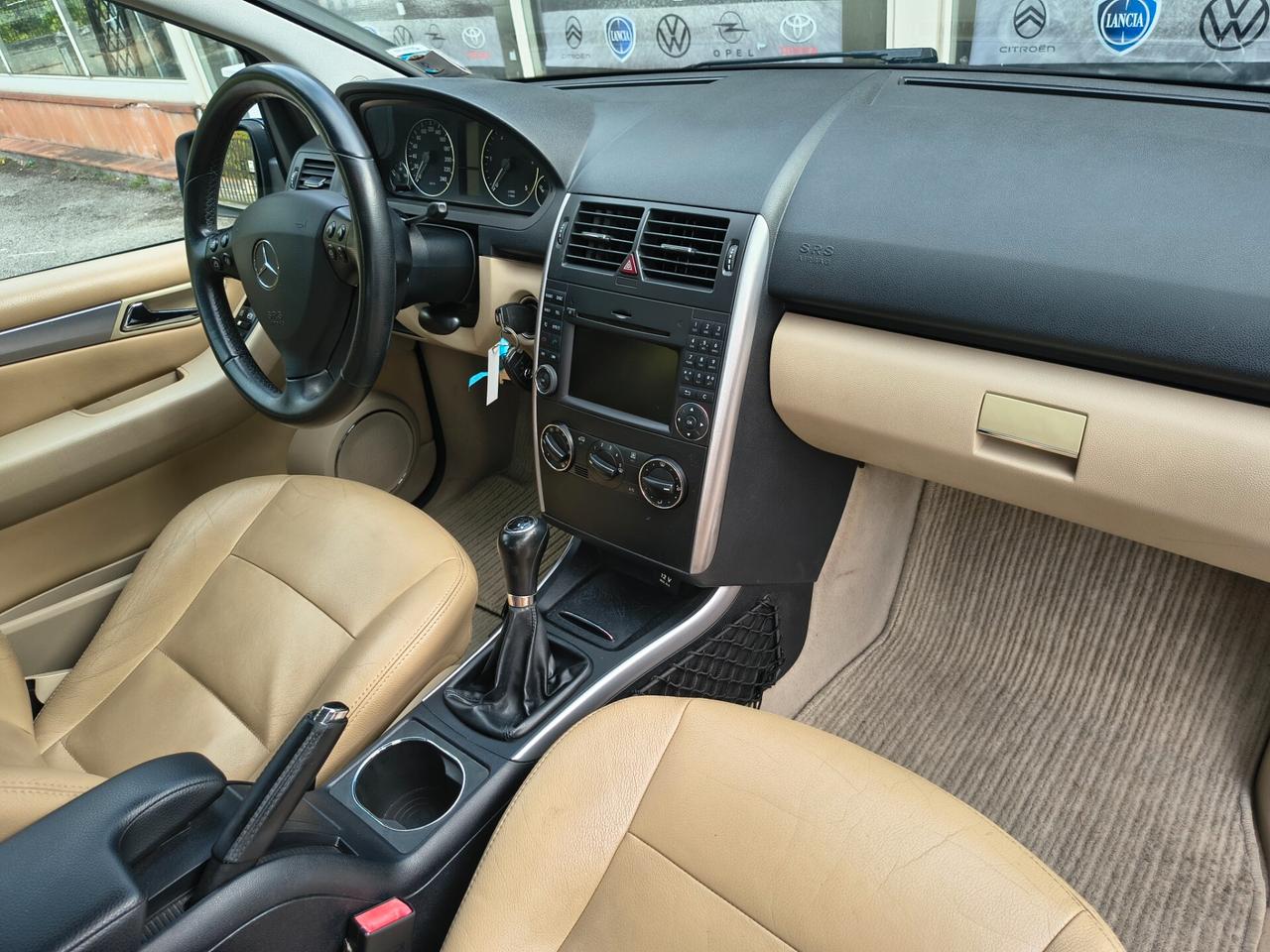 MERCEDES CLASSE A 180 CDI AVANTGARDE