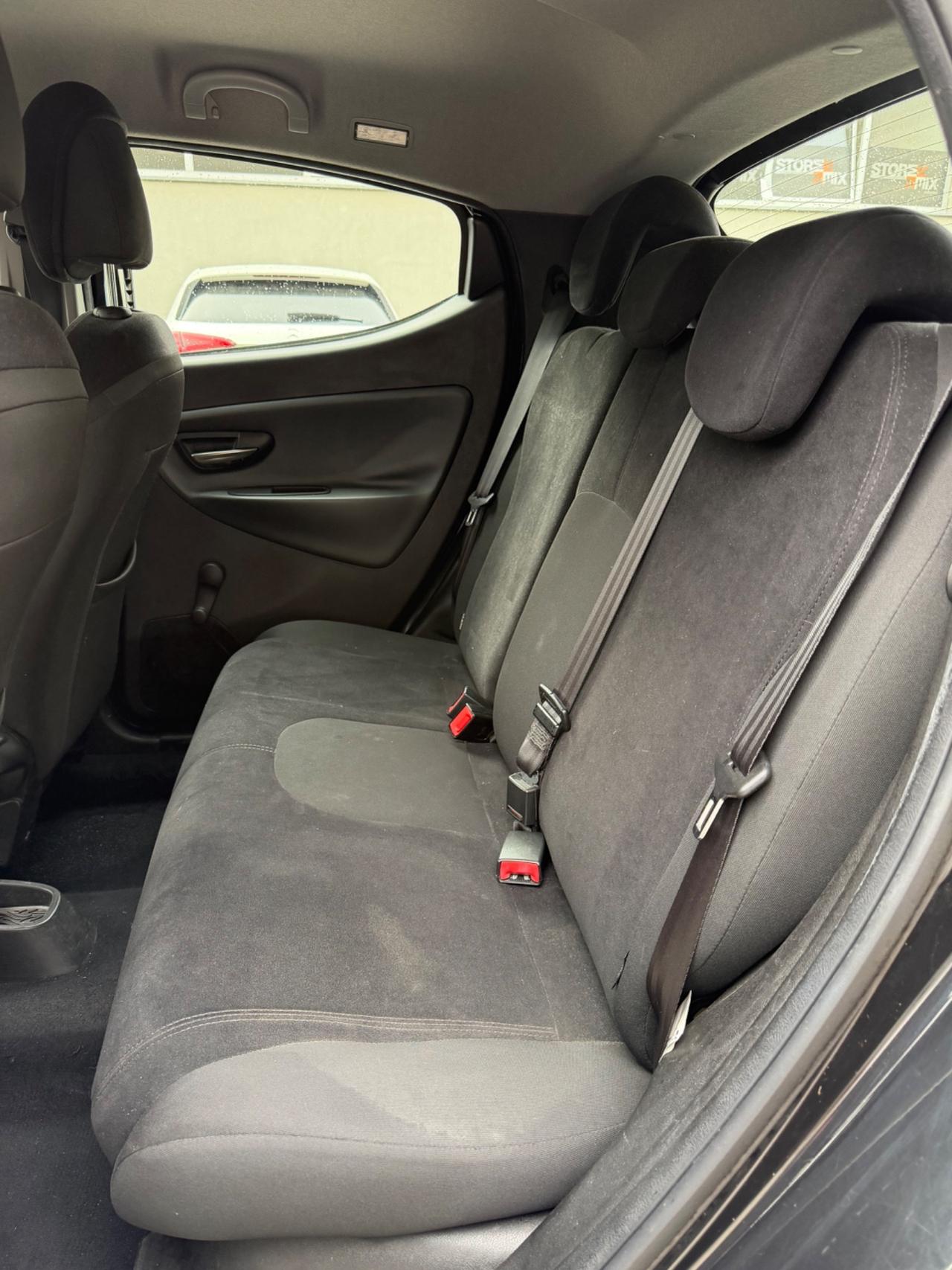 Lancia Ypsilon 1.2 Neopatentati Euro 6