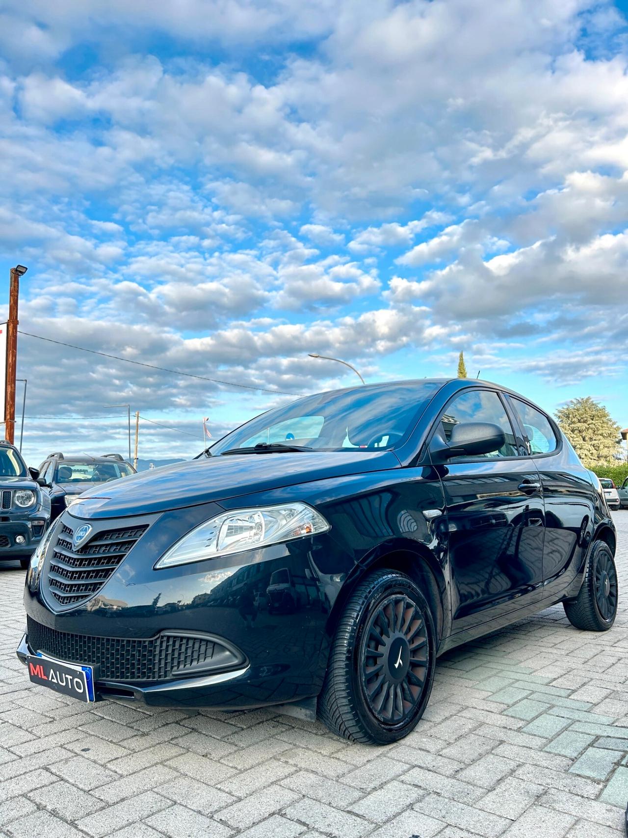 Lancia Ypsilon 1.3 MJT 16V 95 CV 5 porte S&S Elle