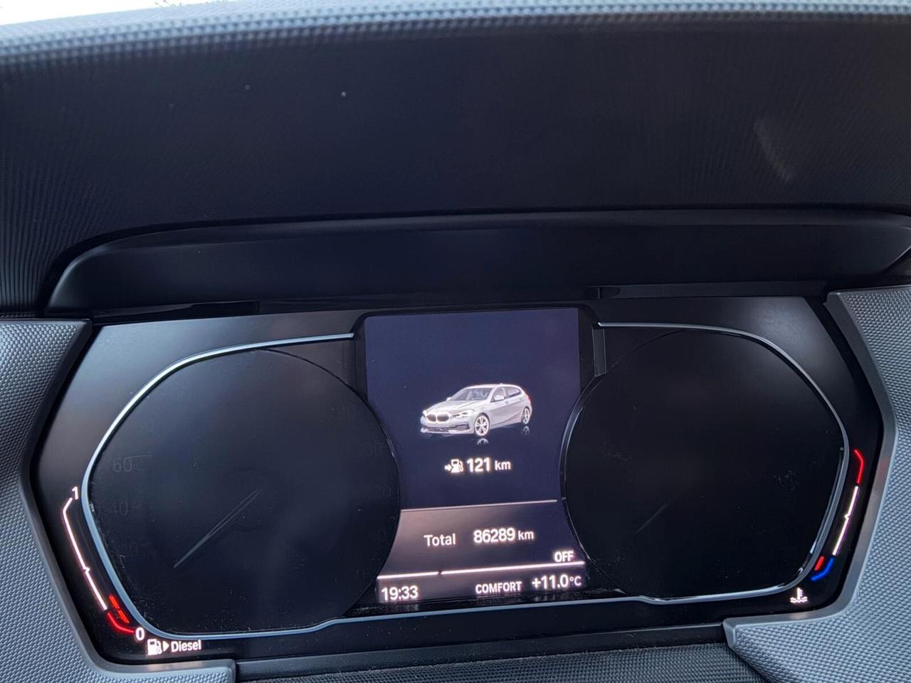 Bmw 116 116d 5p. Advantage