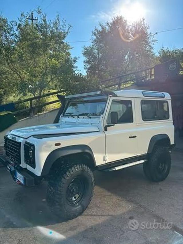 LAND ROVER Defender 90 2.5 Td5 Station Wagon - C.TO VENDITA