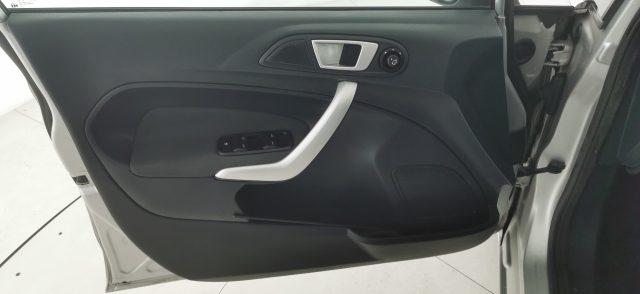 FORD Fiesta Ikon 1.4 TDCi 70CV 5 porte