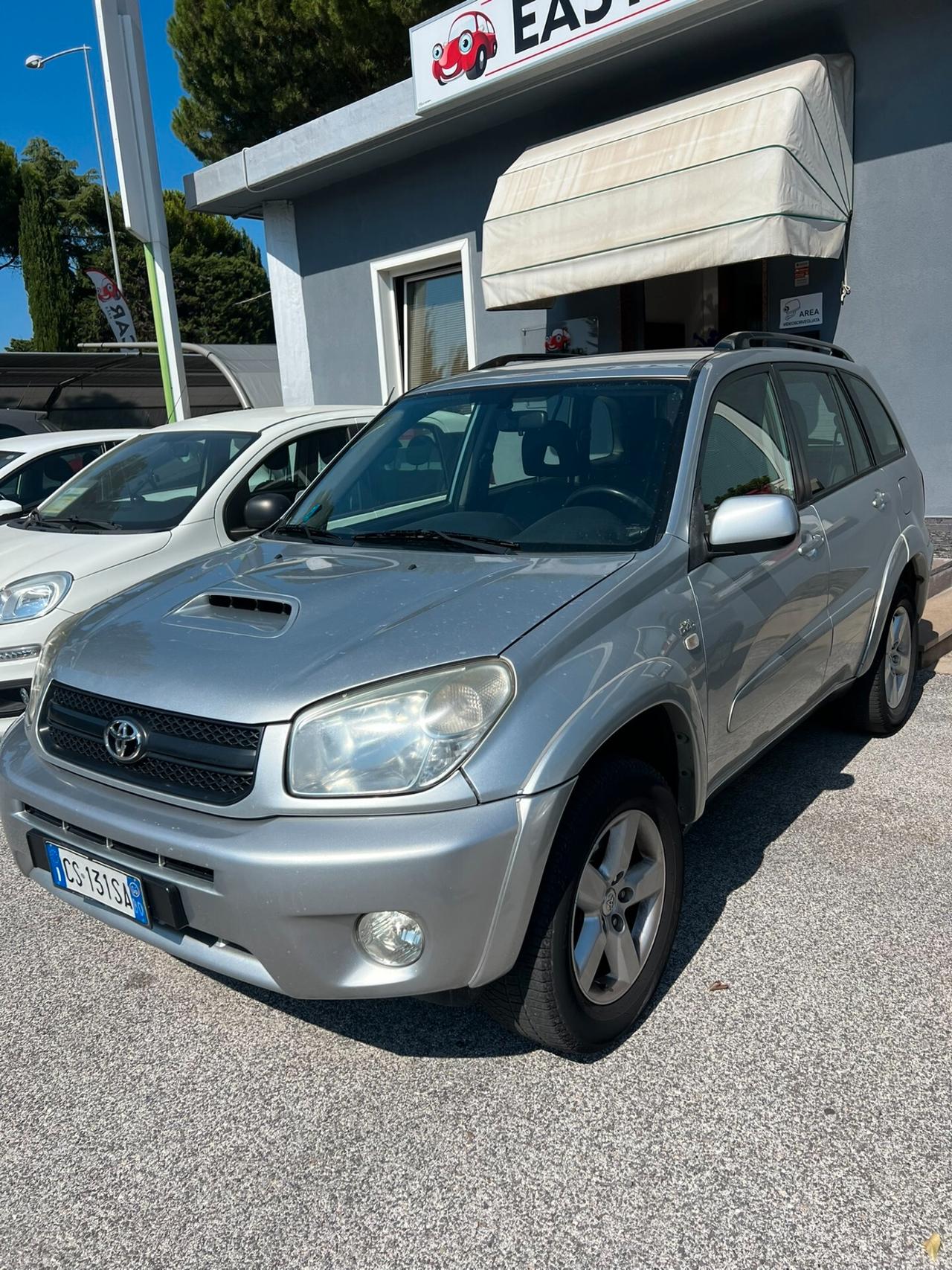Toyota RAV 4 2.0 Tdi D-4D cat 5 porte Sol